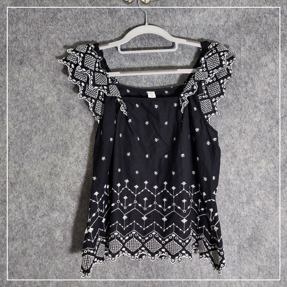 Old Navy Womens Small Black White Embroidered Eyelet Flutter Sleeve Blouse